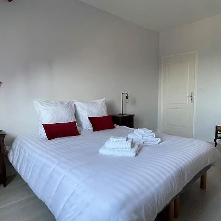 Gite Omaha 3 Etoiles - La Ferme Delaunay Saint-Come-du-Mont Ngoại thất bức ảnh