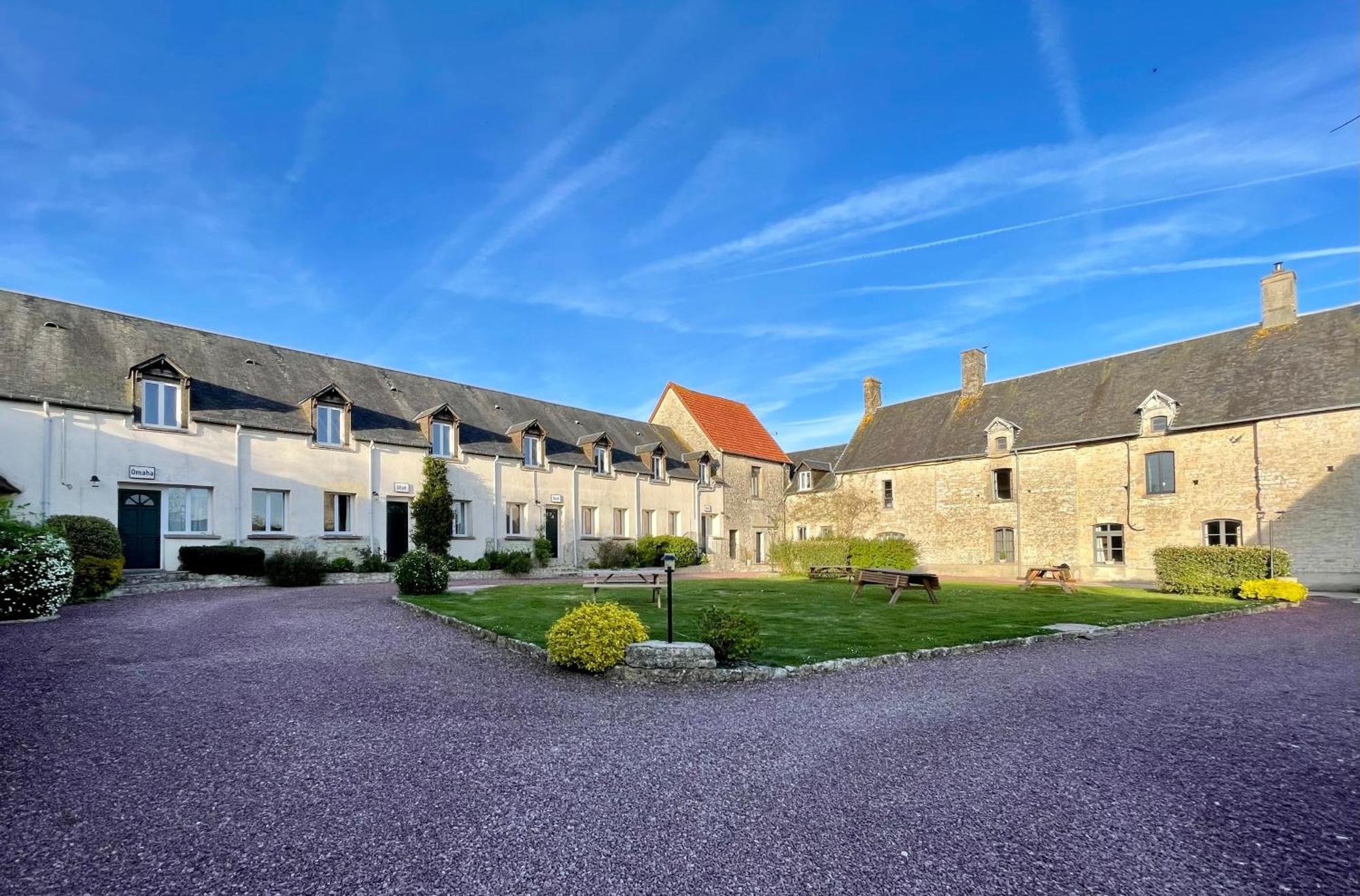 Gite Omaha 3 Etoiles - La Ferme Delaunay Saint-Come-du-Mont Ngoại thất bức ảnh
